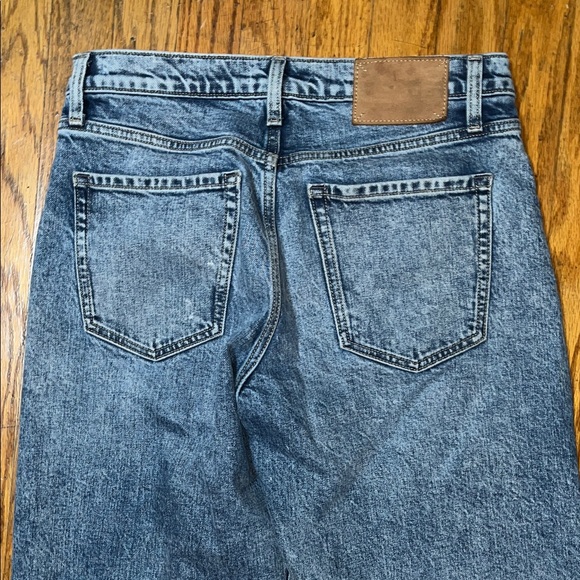 Banana Republic 90’s Relaxed Medium Light Blue Jeans Size 26 - Picture 10 of 12